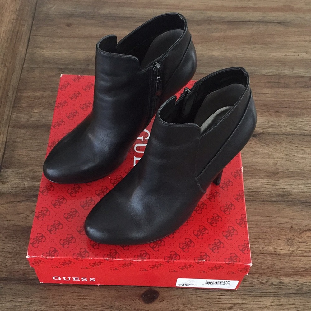 Guess Odesa Black Leather Booties